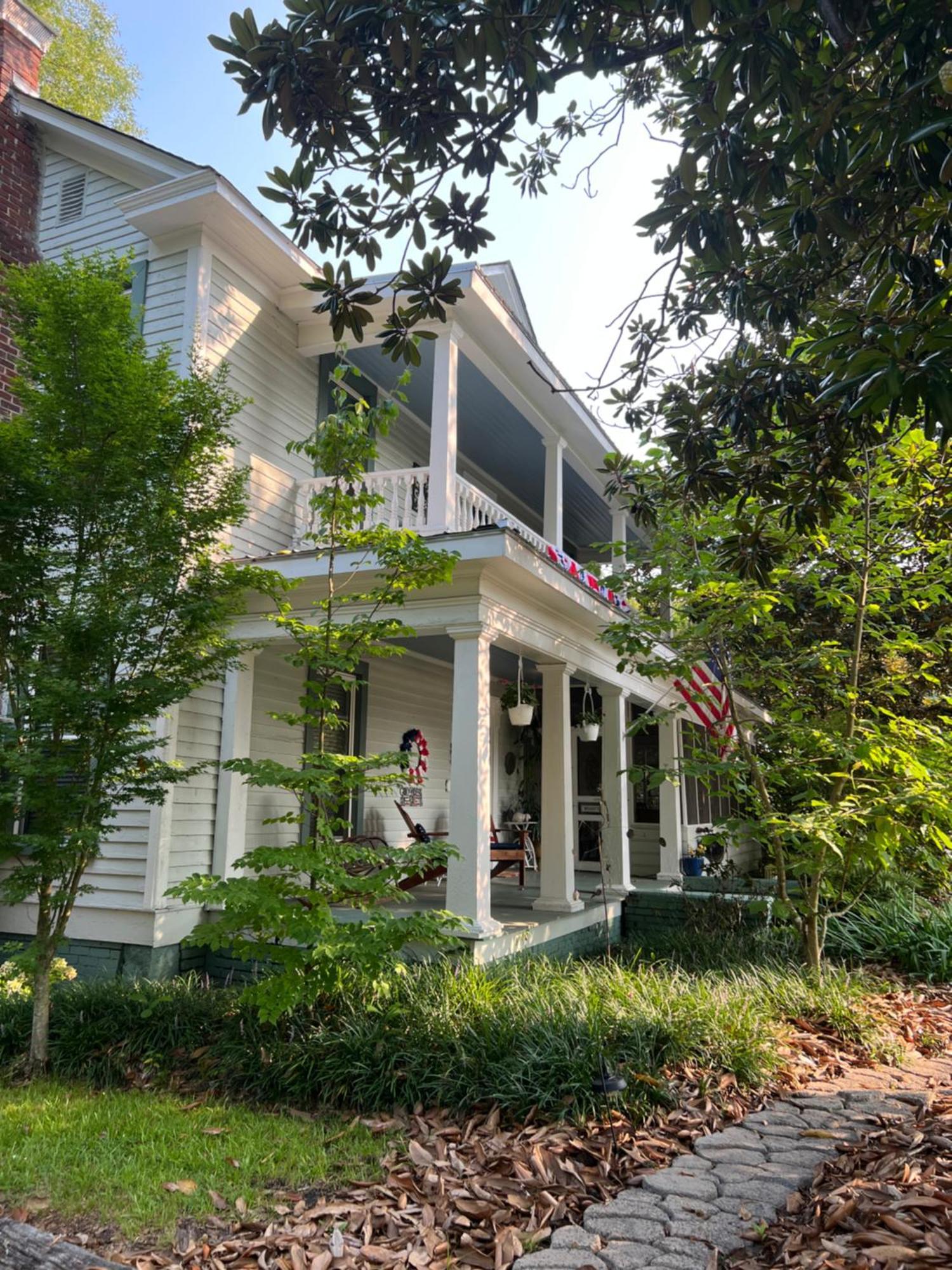 Magnolia House & Gardens B&B Clover Exterior photo